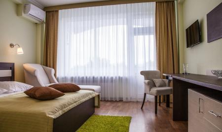 Комната одноместного улучшенного номера