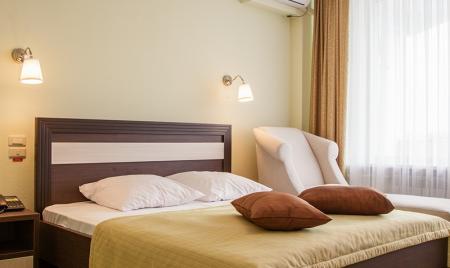 Комната одноместного улучшенного номера