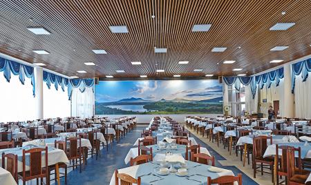 Общий обеденный зал