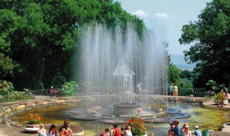 Фонтан у каскадной лестницы г. Железноводск