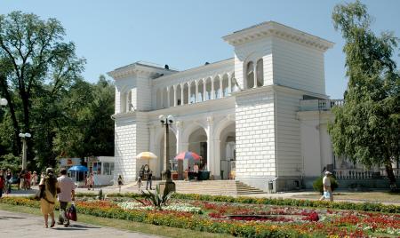 Вход в лечебный парк г. Кисловодск